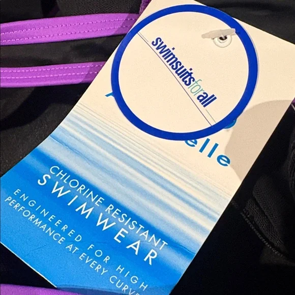 Aquabelle Plus Size One Piece Swimsuit Relay X-Back Swim Size 18 - Picture 5 of 5